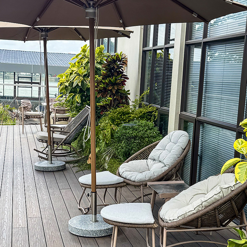 Outdoor sunroom unit with functional and aesthetic design for garden areas.