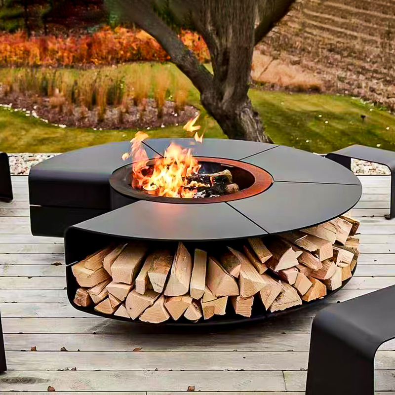 Backyard furniture layout highlighting comfort and outdoor usability.