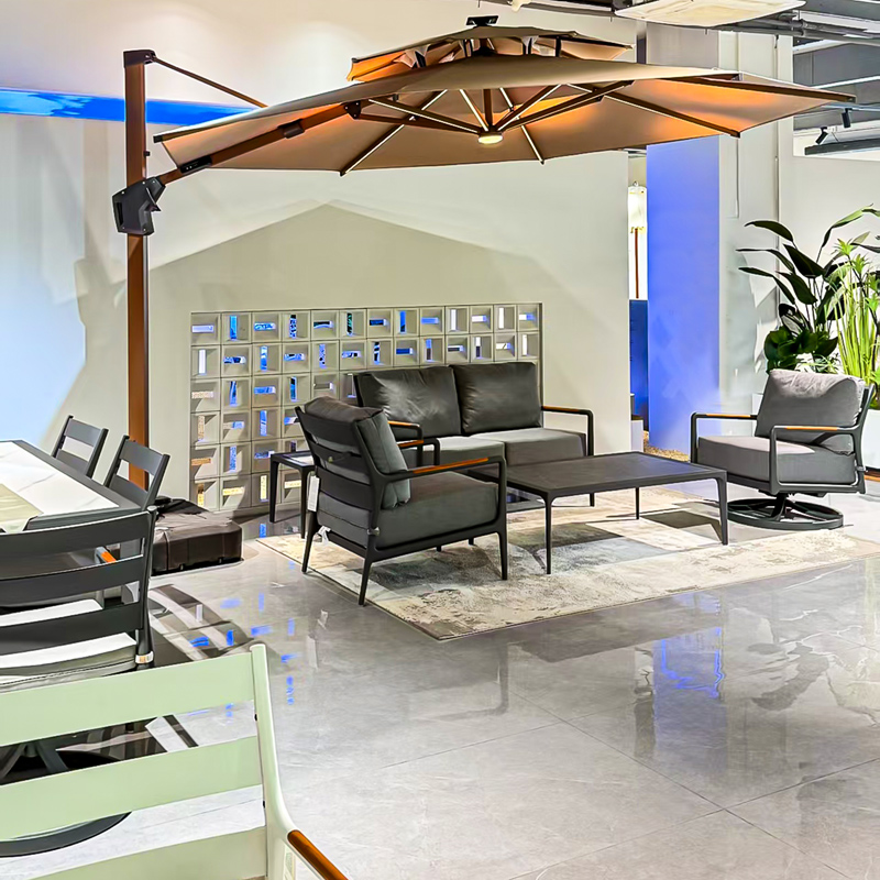 Patio furniture layout designed for modern backyard comfort and outdoor aesthetics.